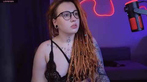 Moon online show from May 4, 11:17 am