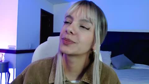 Peyton online show from February 19, 3:24 am