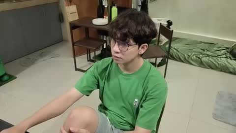 Snapshot of thegreenmagus chatting on February 6, 7:17 pm Green online show from February 6, 7:17 pm