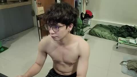 Snapshot of thegreenmagus chatting on February 25, 9:57 pm Green online show from February 25, 9:57 pm