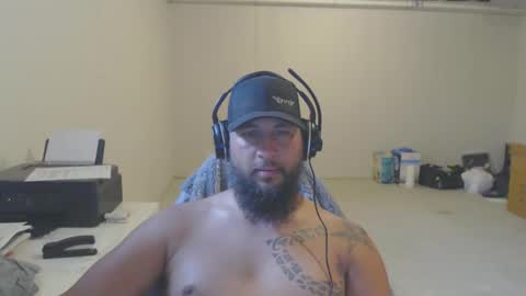 Snapshot of thehawaiian93 chatting on September 11, 7:14 pm thehawaiian93 online show from September 11, 7:14 pm