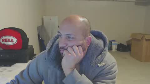 Snapshot of thehawaiian93 chatting on February 8, 12:30 pm thehawaiian93 online show from February 8, 12:30 pm