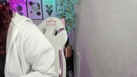 Theia  online show from February 26, 12:48 pm