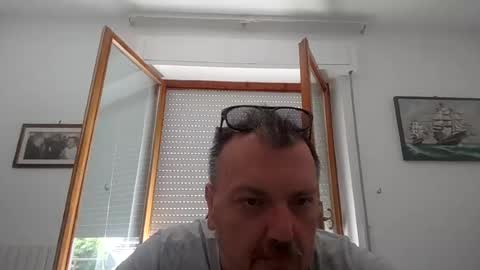 Snapshot of theitalianpapi chatting on July 13, 1:36 pm Pippo71 online show from July 13, 1:36 pm