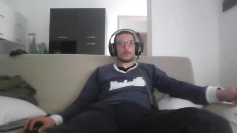 Snapshot of theitalianx95x chatting on January 31, 3:00 pm theitalianx95x online show from January 31, 3:00 pm