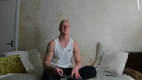 Snapshot of thejacob_d chatting on April 29, 5:06 pm thejacob_d online show from April 29, 5:06 pm