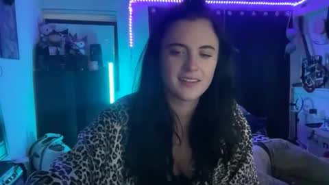 Snapshot of thejennataylor chatting on March 3, 11:05 am thejennataylor online show from March 3, 11:05 am