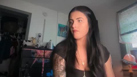 thejennataylor online show from May 10, 8:58 pm