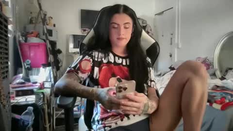 thejennataylor online show from May 26, 7:54 pm
