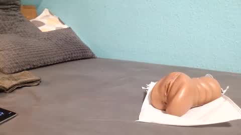 James jones online show from February 22, 9:24 pm