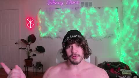 Snapshot of thejohnnystone chatting on March 12, 12:17 am Johnny Stone online show from March 12, 12:17 am