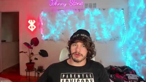 Snapshot of thejohnnystone chatting on March 15, 12:05 am Johnny Stone online show from March 15, 12:05 am
