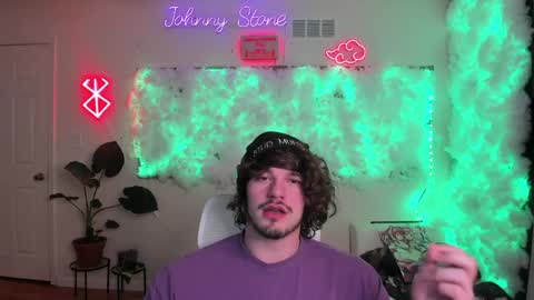 Snapshot of thejohnnystone chatting on March 25, 12:16 am Johnny Stone online show from March 25, 12:16 am