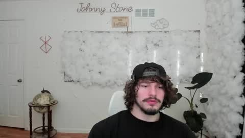 Snapshot of thejohnnystone chatting on May 7, 12:27 am Johnny Stone online show from May 7, 12:27 am