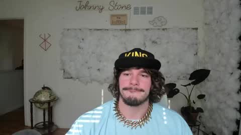 Snapshot of thejohnnystone chatting on May 8, 11:21 pm Johnny Stone online show from May 8, 11:21 pm