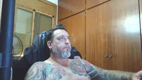 thekier online show from November 18, 2:43 pm