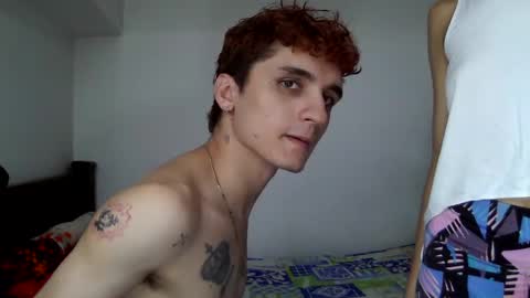 theking11220 online show from December 5, 6:43 am