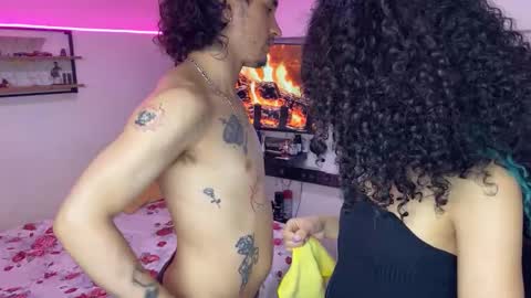 Snapshot of theking11220 chatting on February 21, 11:00 am theking11220 online show from February 21, 11:00 am