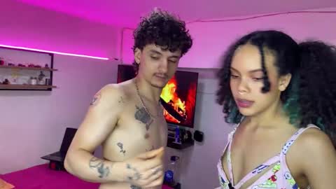 Snapshot of theking11220 chatting on March 14, 9:59 am theking11220 online show from March 14, 9:59 am