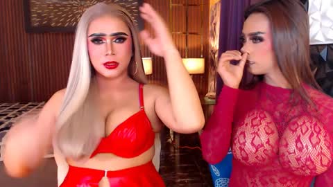 Paula online show from April 8, 10:10 pm