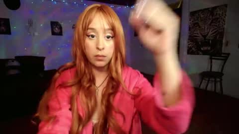 Snapshot of thelilithdreams chatting on February 24, 2:19 am Lilth online show from February 24, 2:19 am