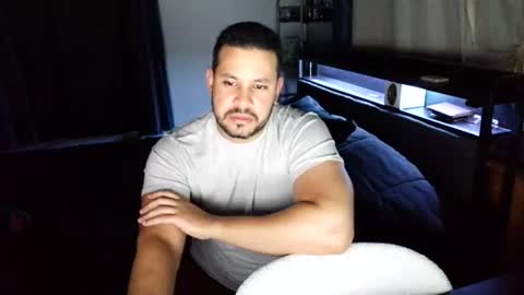 thelion_32 online show from August 3, 1:49 pm