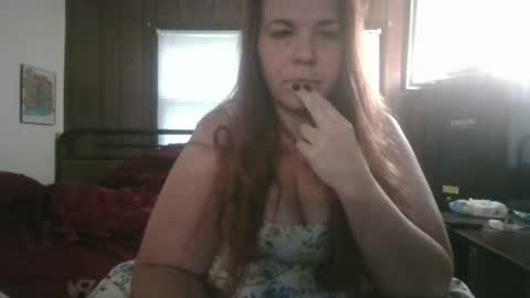 theloglady757013 online show from June 28, 11:55 pm