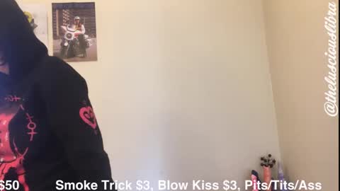 Snapshot of thelusciouslibra chatting on February 16, 9:55 pm thelusciouslibra online show from February 16, 9:55 pm