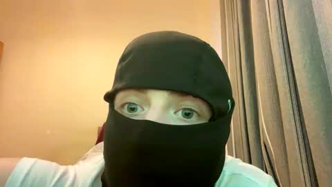 Snapshot of themanxmr chatting on May 6, 7:08 pm Bruce online show from May 6, 7:08 pm