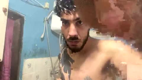 Snapshot of themarttinguyyy chatting on September 19, 10:43 pm themarttinguyyy online show from September 19, 10:43 pm