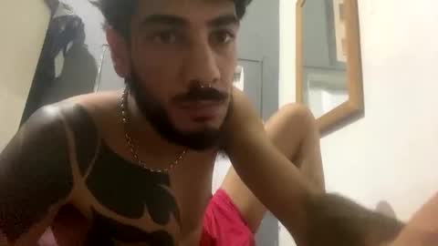 themarttinguyyy online show from February 16, 8:21 am