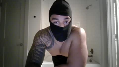 Snapshot of themaskedbull chatting on July 10, 5:26 pm Themaskedbull online show from July 10, 5:26 pm