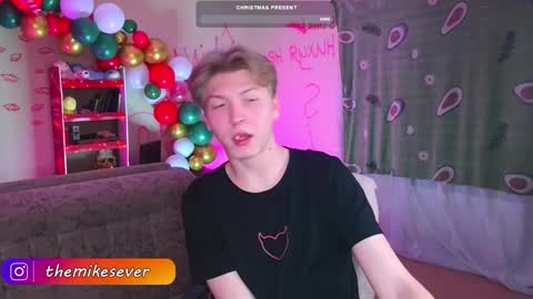 Sever online show from December 21, 6:12 pm