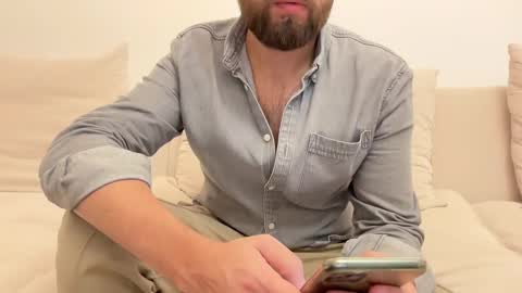 TheMonarchGoat online show from December 17, 11:16 pm