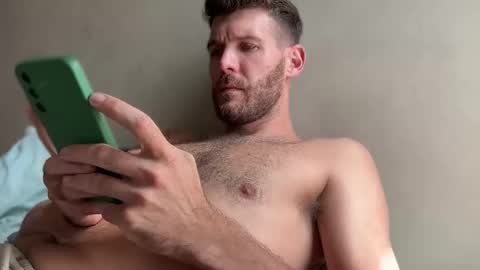 Snapshot of thenakedshaman chatting on February 17, 10:12 am TheNakedShaman online show from February 17, 10:12 am