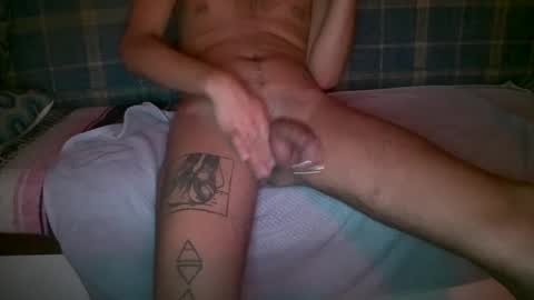 Snapshot of thenautibouy chatting on February 27, 3:04 am thenautibouy online show from February 27, 3:04 am