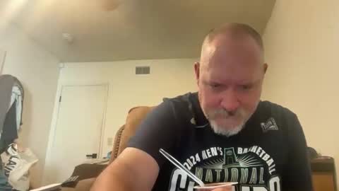 Snapshot of thenewganon chatting on May 21, 7:21 pm thenewganon online show from May 21, 7:21 pm