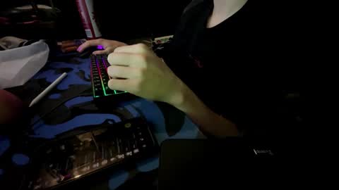 theothede19cm online show from November 9, 12:36 pm