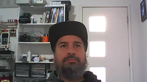Snapshot of theozbeardguy chatting on July 20, 3:10 am aussiebeard online show from July 20, 3:10 am