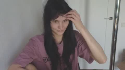 Vanessa online show from May 17, 4:10 am