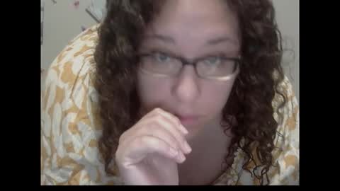 Snapshot of theplayfulbbw chatting on March 29, 3:45 pm Amelia online show from March 29, 3:45 pm