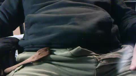 Snapshot of thepotter0 chatting on October 18, 1:52 am The Potter online show from October 18, 1:52 am