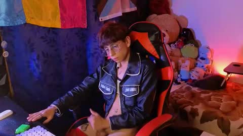 Matt independent model  online show from October 7, 10:18 pm