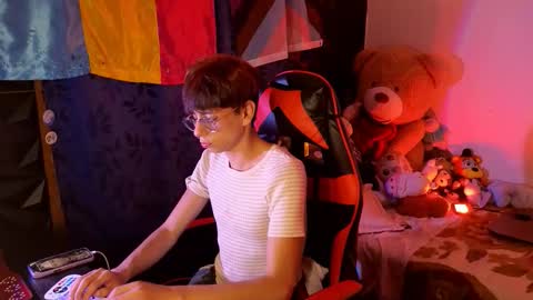 Matt independent model  online show from October 8, 7:55 pm