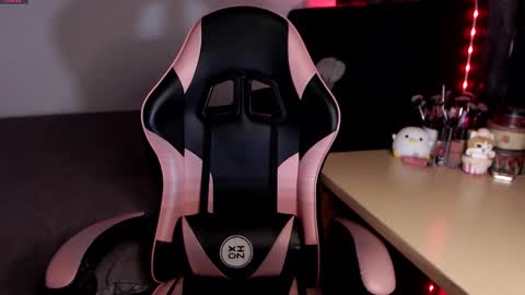 Sara online show from March 23, 5:17 pm