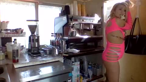 therealbabygofficial online show from April 17, 10:35 pm