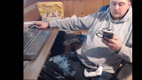 Snapshot of therealbigcheese0695 chatting on November 5, 3:23 pm therealbigcheese0695 online show from November 5, 3:23 pm