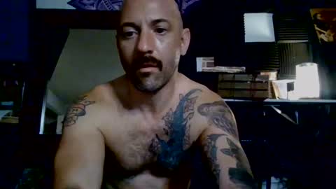 Snapshot of therealmattyice chatting on June 16, 6:05 am therealmattyice online show from June 16, 6:05 am