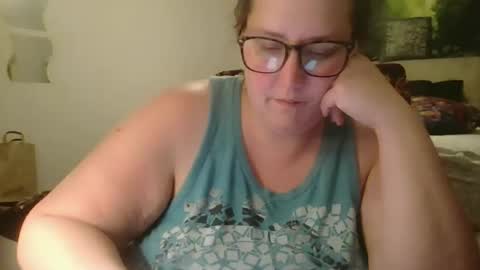 theresmoretolife online show from May 26, 8:21 am