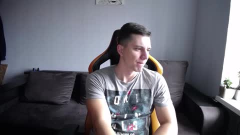 Nick   online show from November 12, 10:04 am